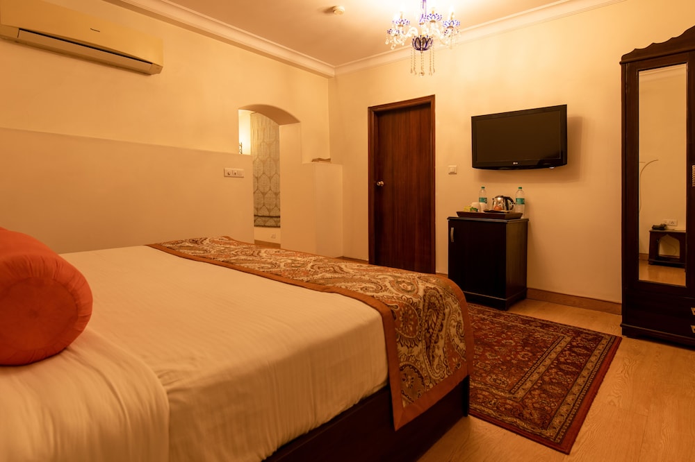 Amritara Suryauday Haveli Varanasi 14/50