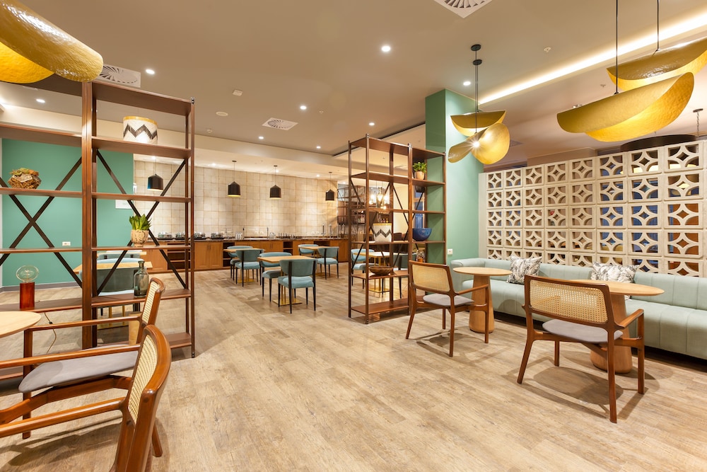 Holiday Inn Piura 46/55