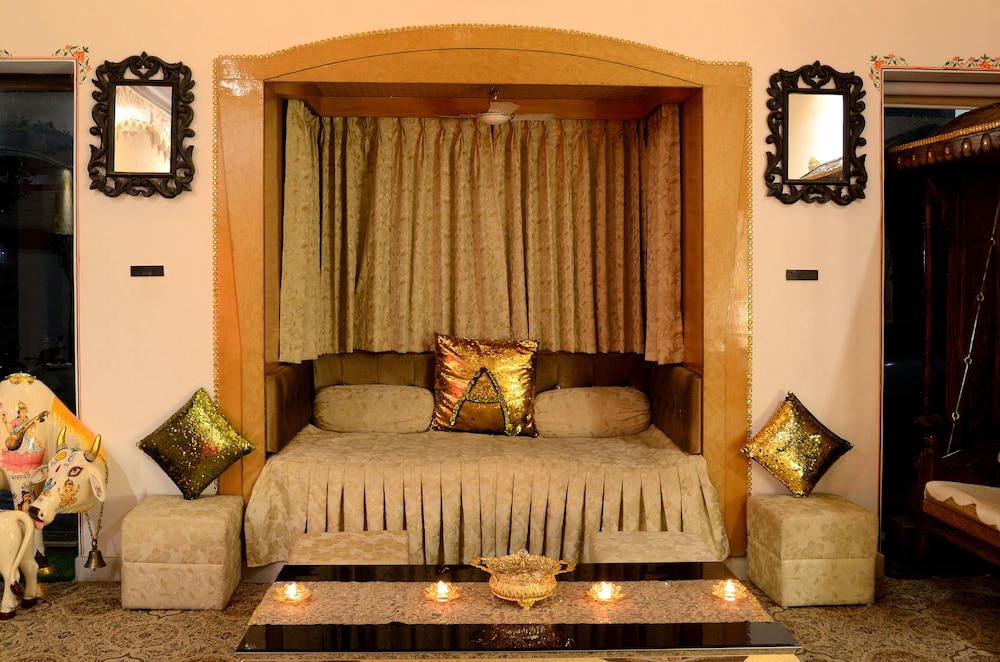 Ambay Villa 38/50