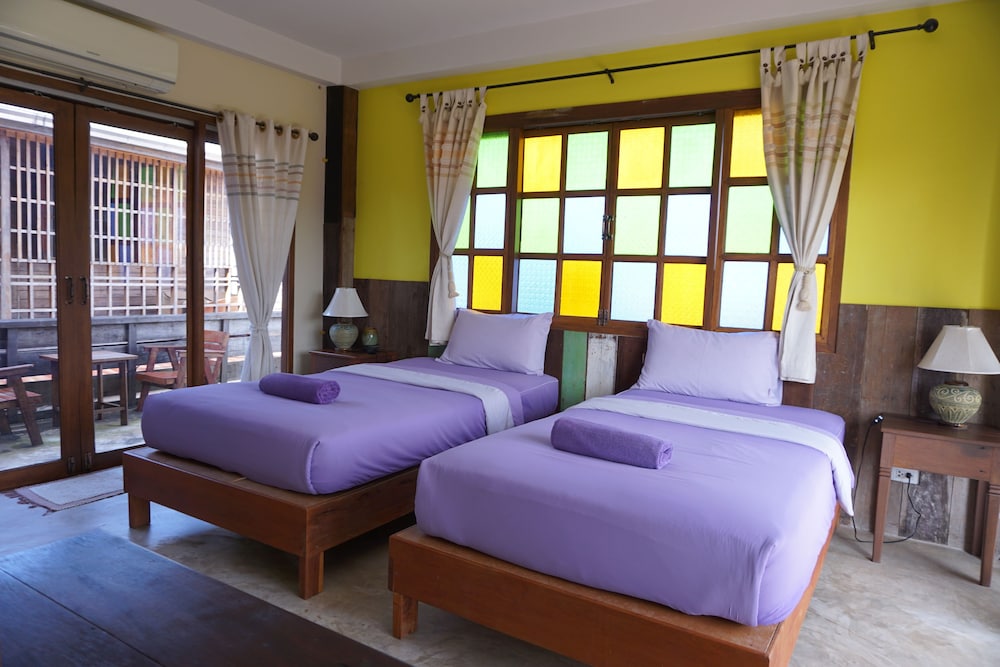 STANDARD, TWIN BEDS