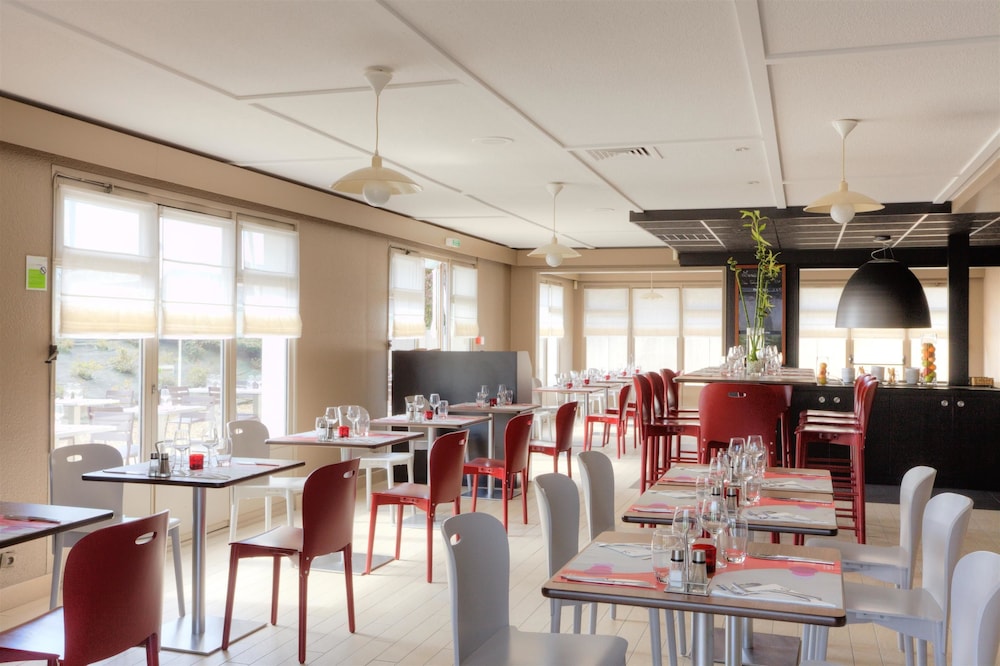 restaurant-cafeteria