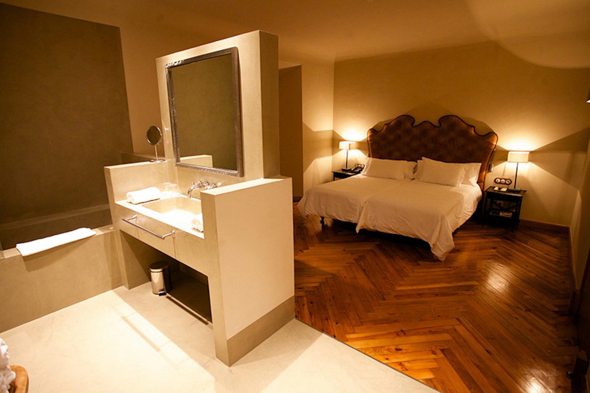 Rusticae Palacio Carvajal Giron 43/63