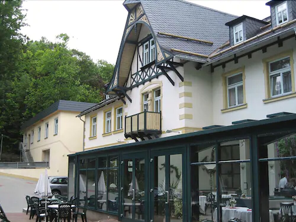 Parkhotel Waldschlösschen 6/65