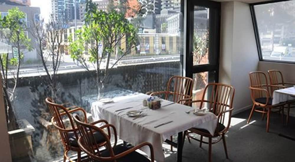 City Park Hotel 21/28