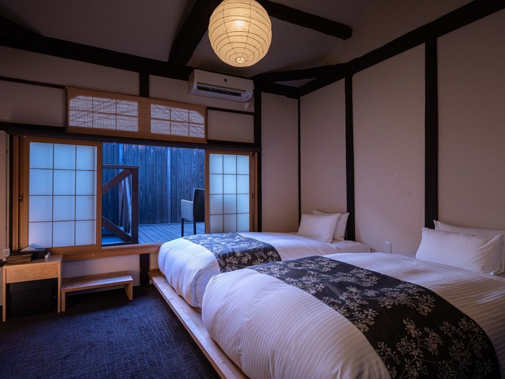 Kyoto Cha No Yado Nazuna Nijo Bettei 7/50