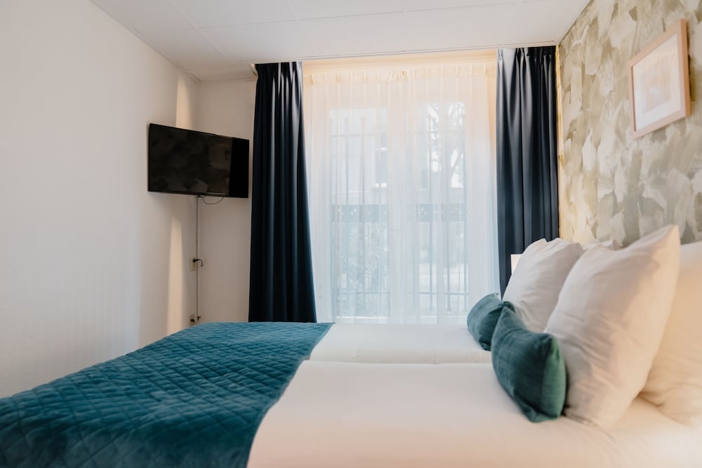 ECONOMY, DOUBLE BED