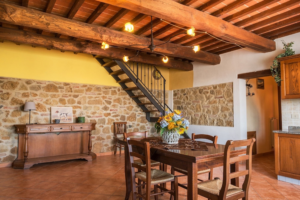 Agriturismo Podere Diacceroni 52/69