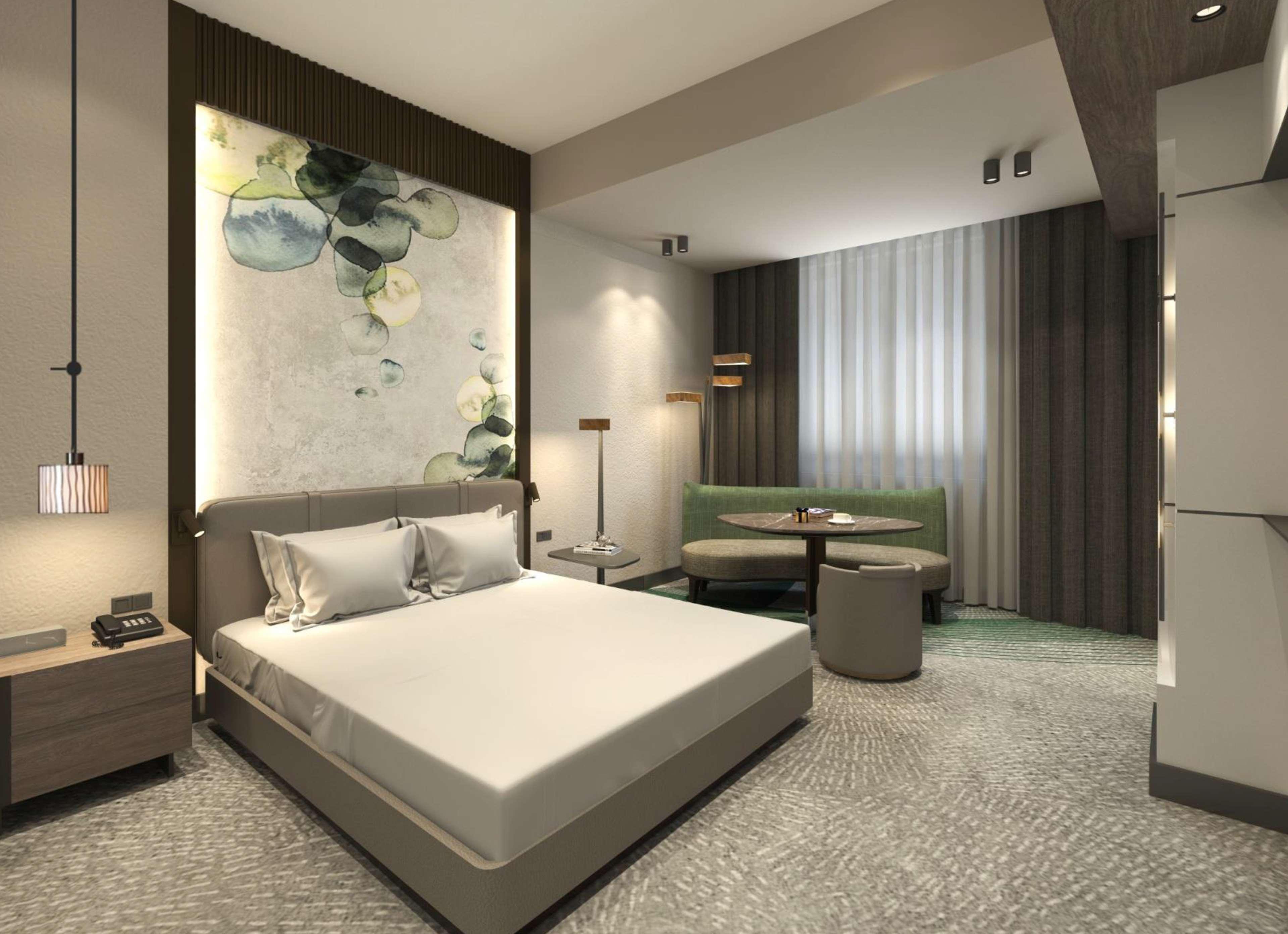 GUEST ROOM, QUEEN BED, SOFA