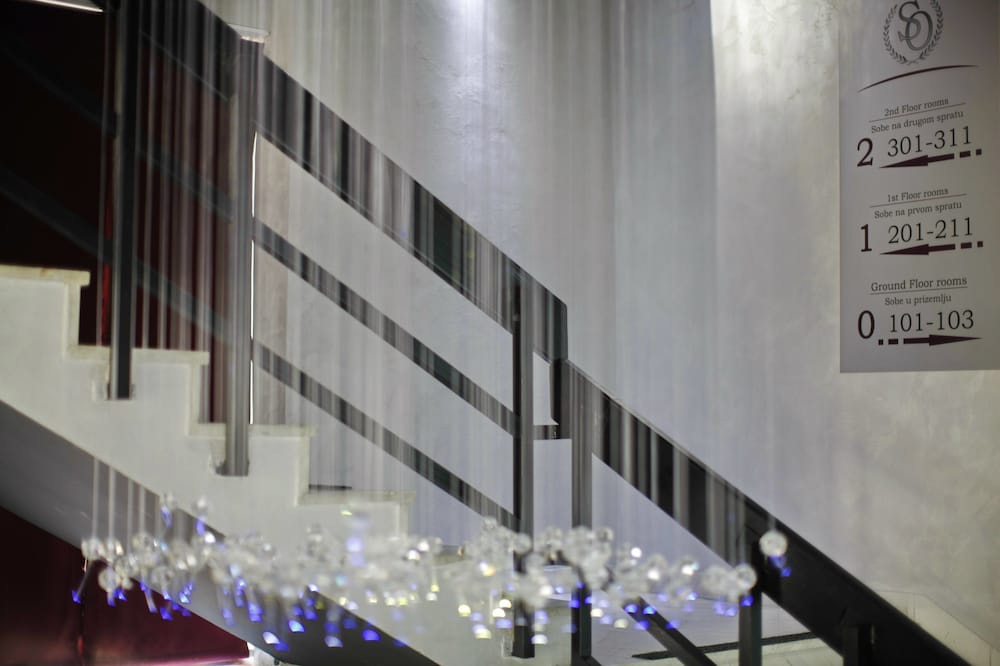 Side One Design Hotel 53/60