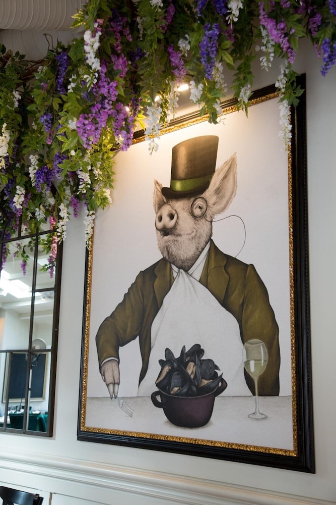 The Impeccable Pig 2/38