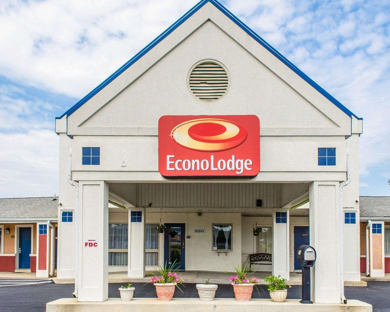 Econo Lodge Mechanicsburg - Harrisburg West PA 1/12