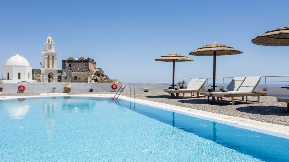 Thira S Dolphin Hotel 63/72