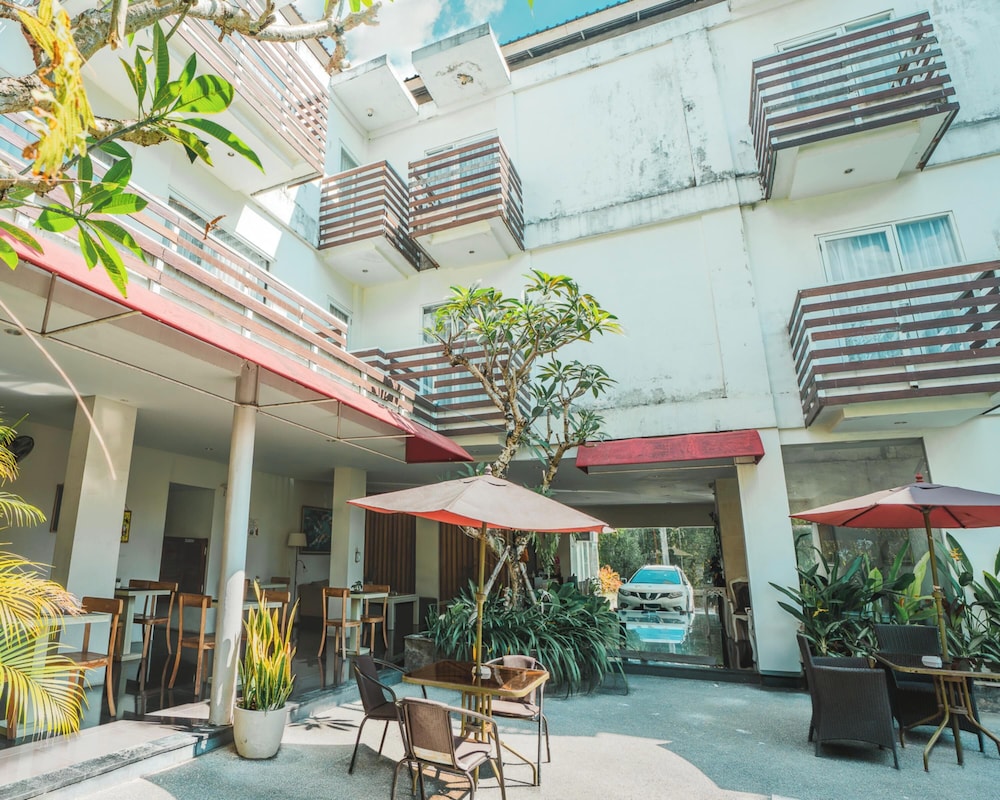 THE RINAYA CANGGU 2/49