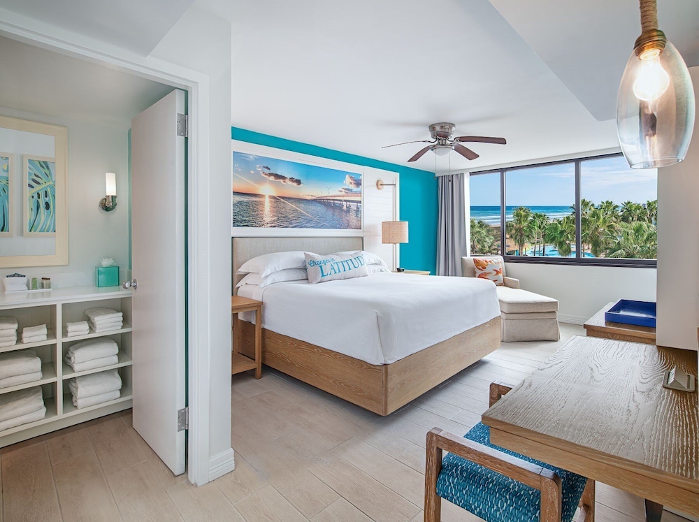 شقة سكنية بسرير كينج وسريرين كوين بغرفتي نوم بإطلالة جزئية على البحر، Margaritaville Beach Resort - South Padre Island 4/5