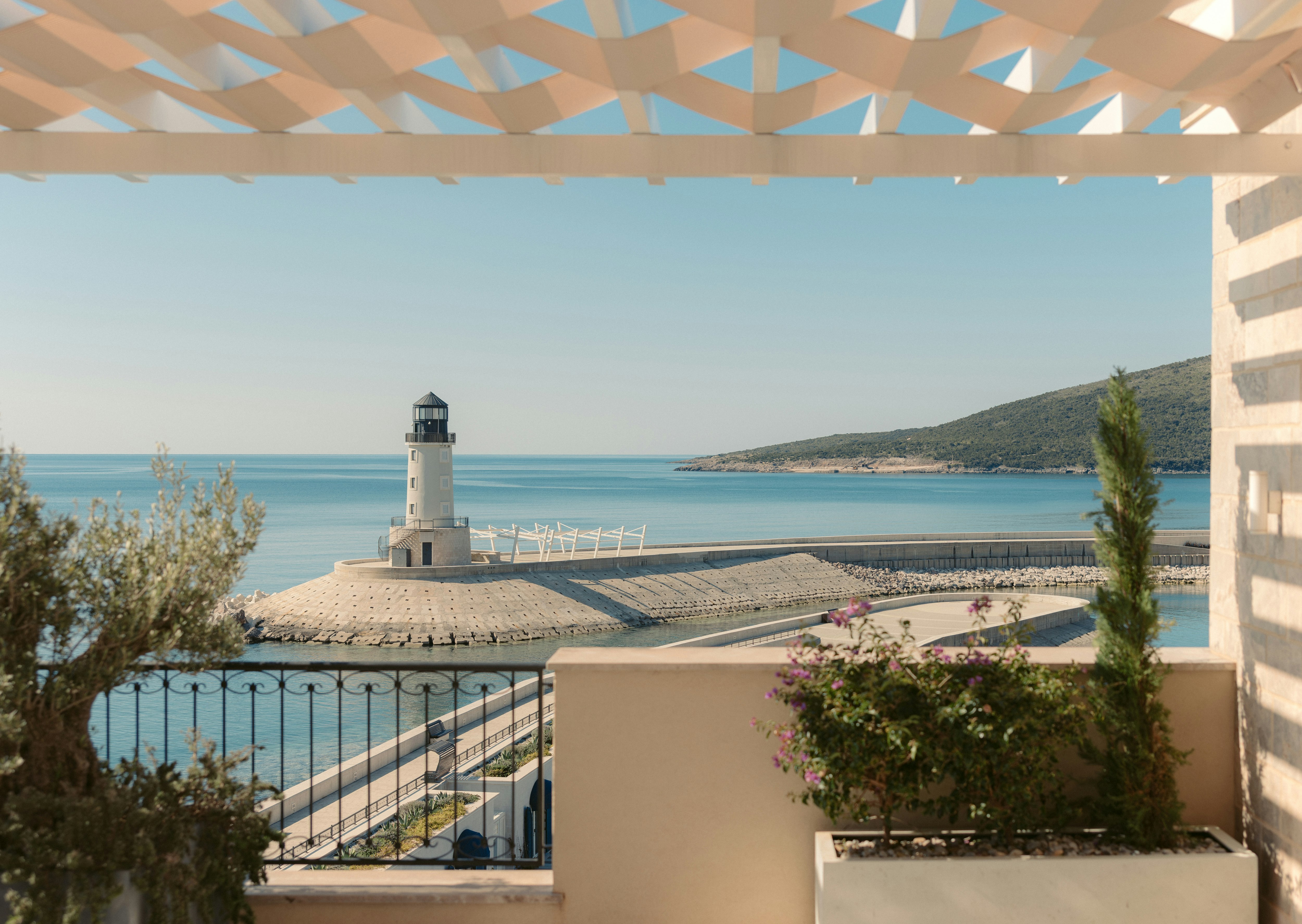 The Chedi Lustica Bay Hotel 34/43