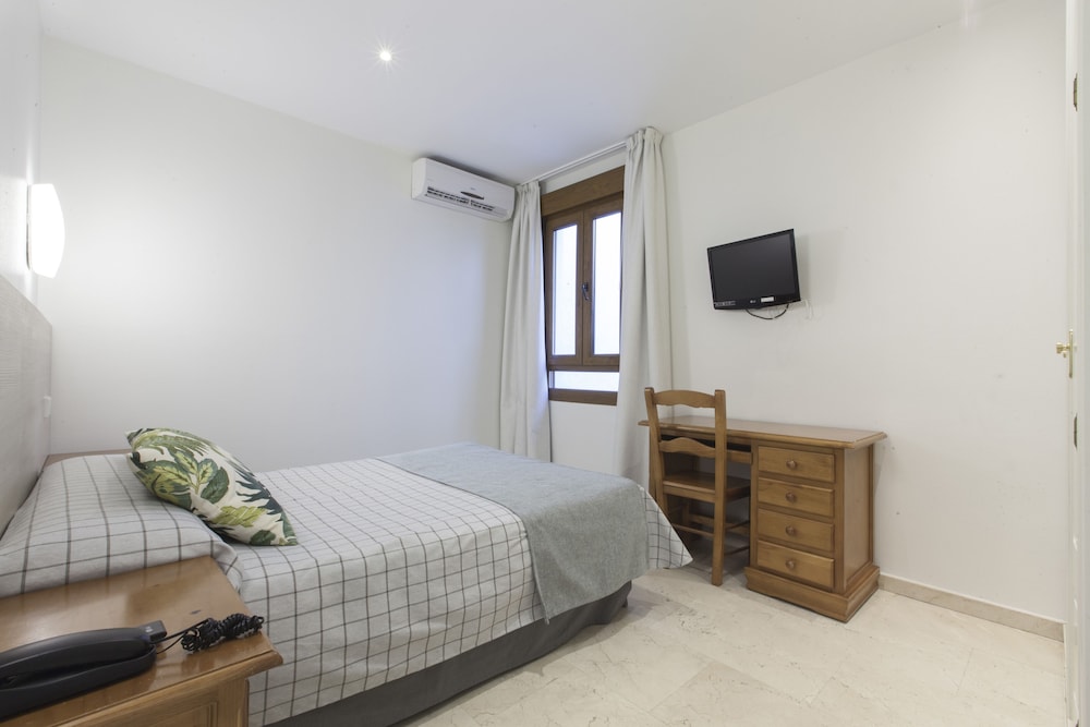 Hostal Castilla Ii Puerta Del Sol 31/73