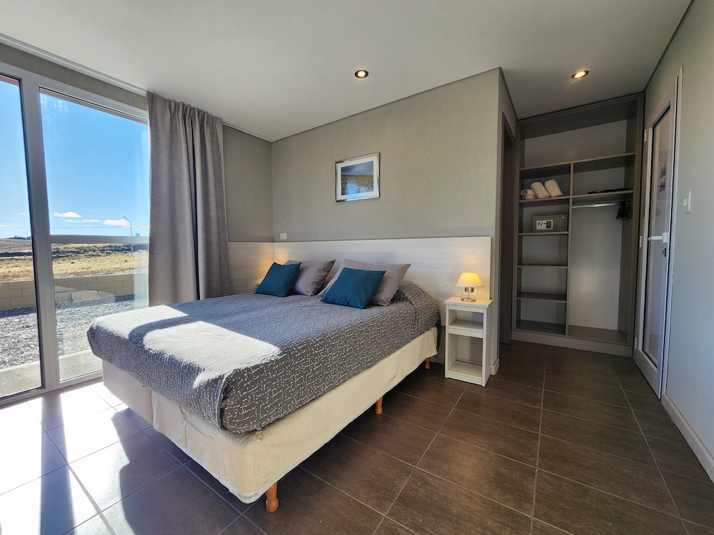 ECONOMY, DOUBLE BED