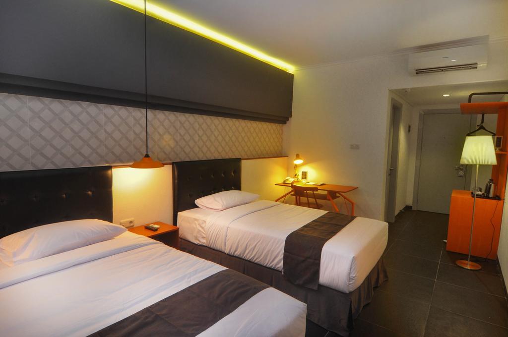 Hotel Candiview Semarang 9/33
