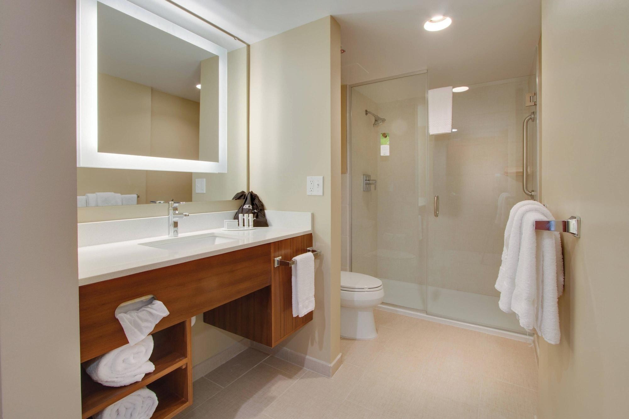 Suite, Multiple Beds