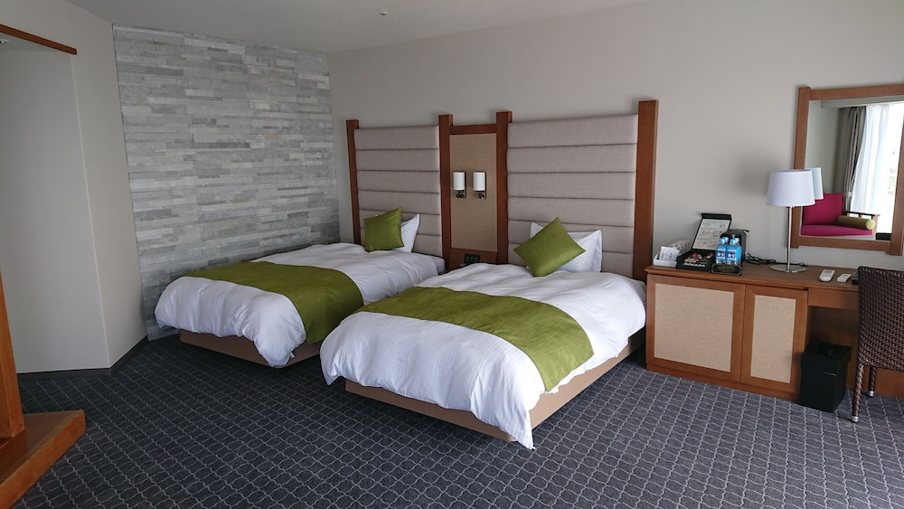 Satsuma Resort Hotel 8/62