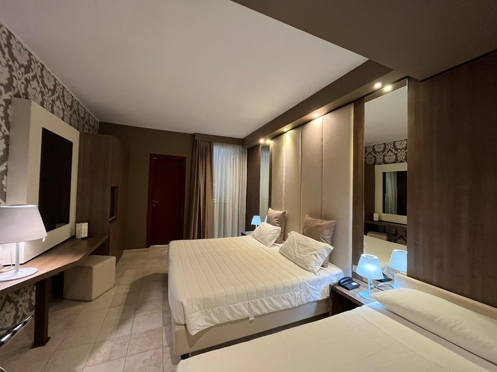 Hotel Lafayette 14/50