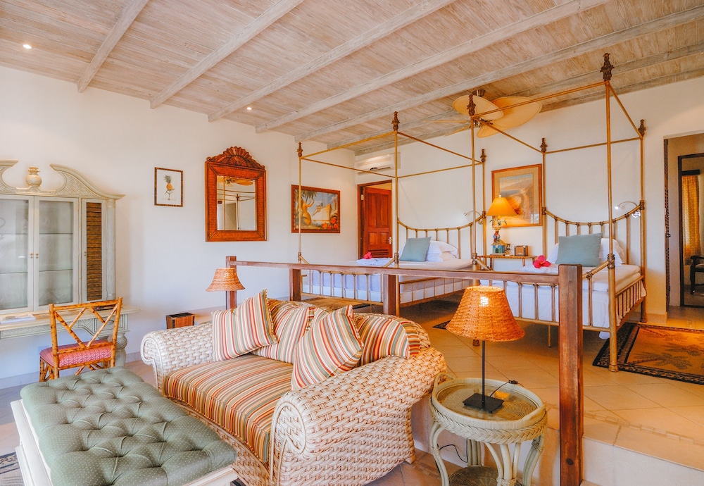 Bequia Beach Hotel 44/78