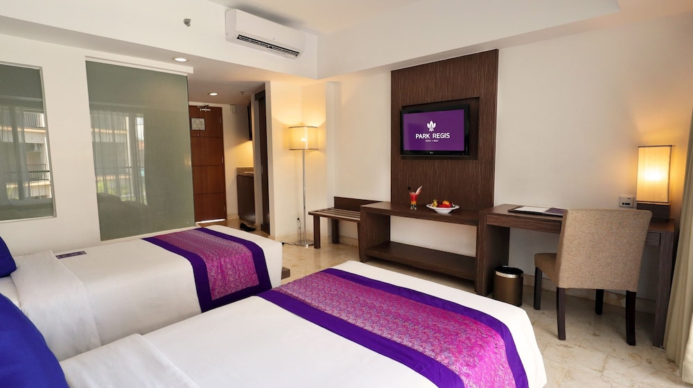 Cross Vibe Paasha Atelier Bali Kuta 20/50