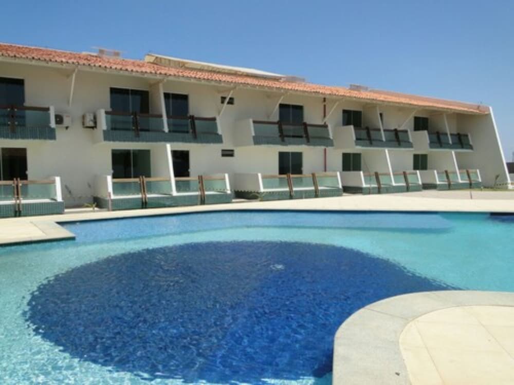 Arrey Hotel Beach 7/48