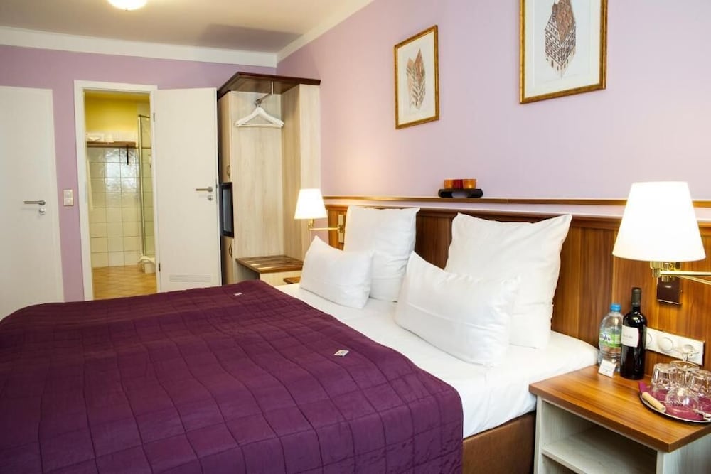 Hotel Elch 9/38