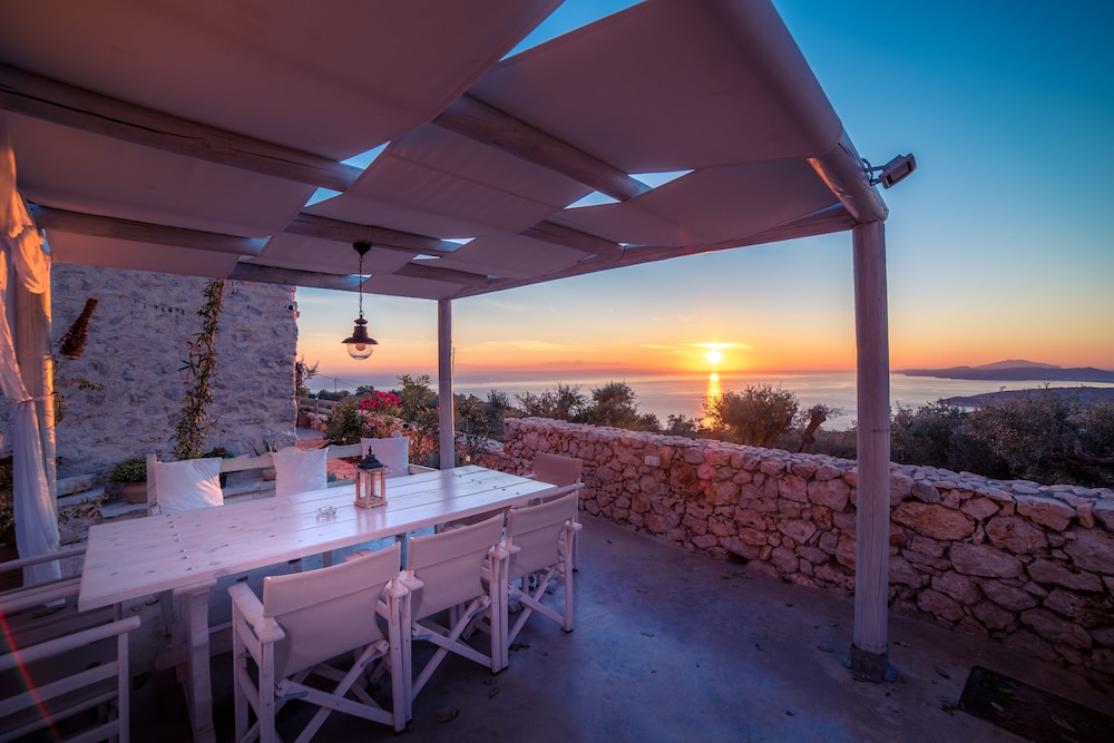 Aria Villa 19/50