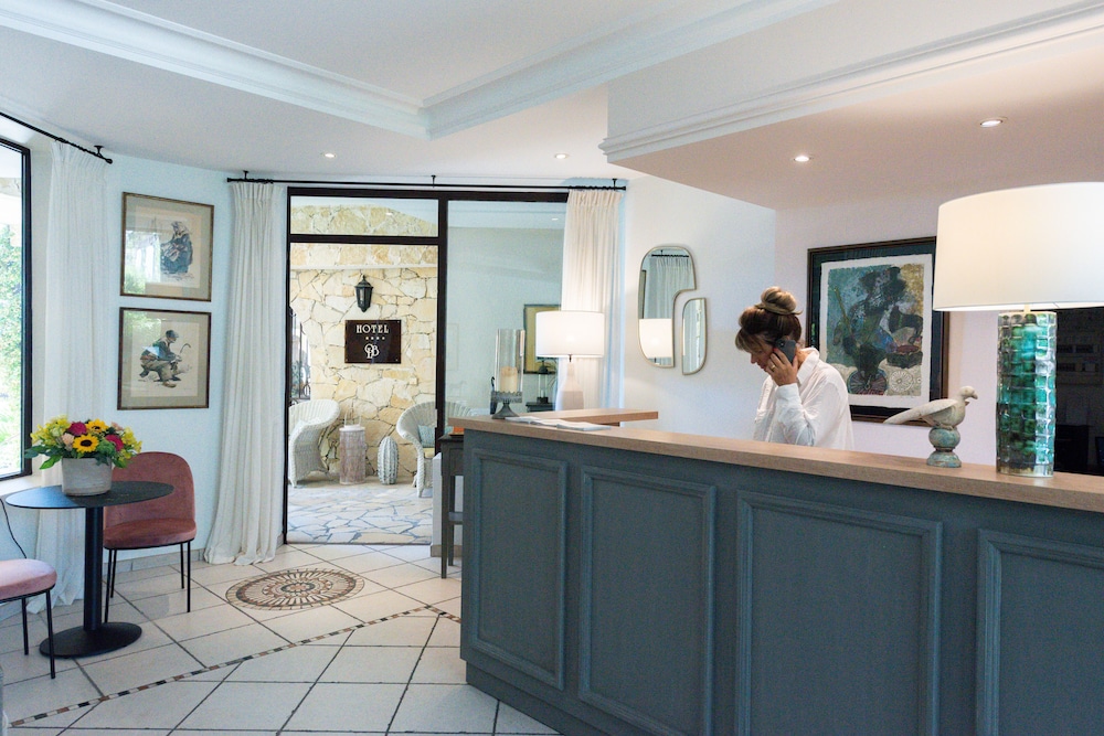 Hotel La Grande Bastide 12/75