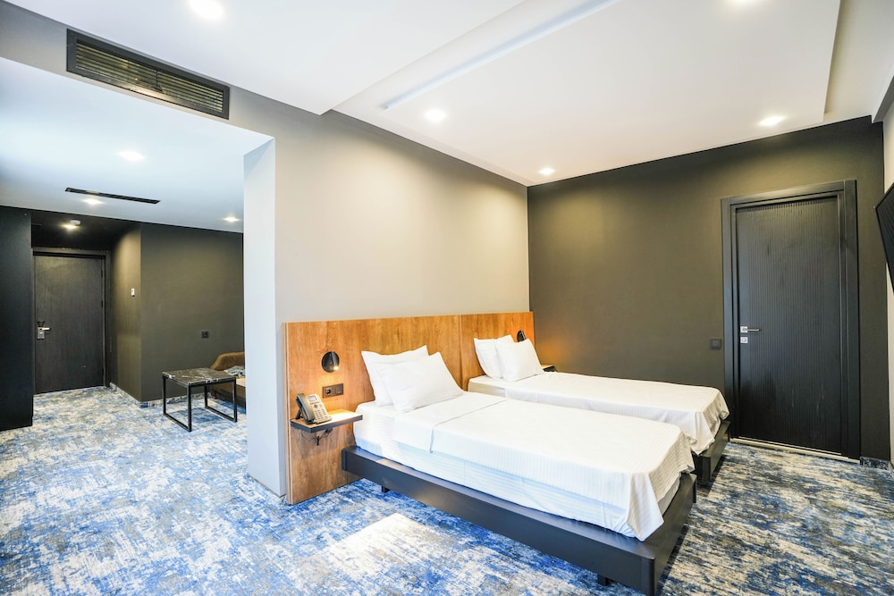 Splendid Tbilisi Hotel 32/70