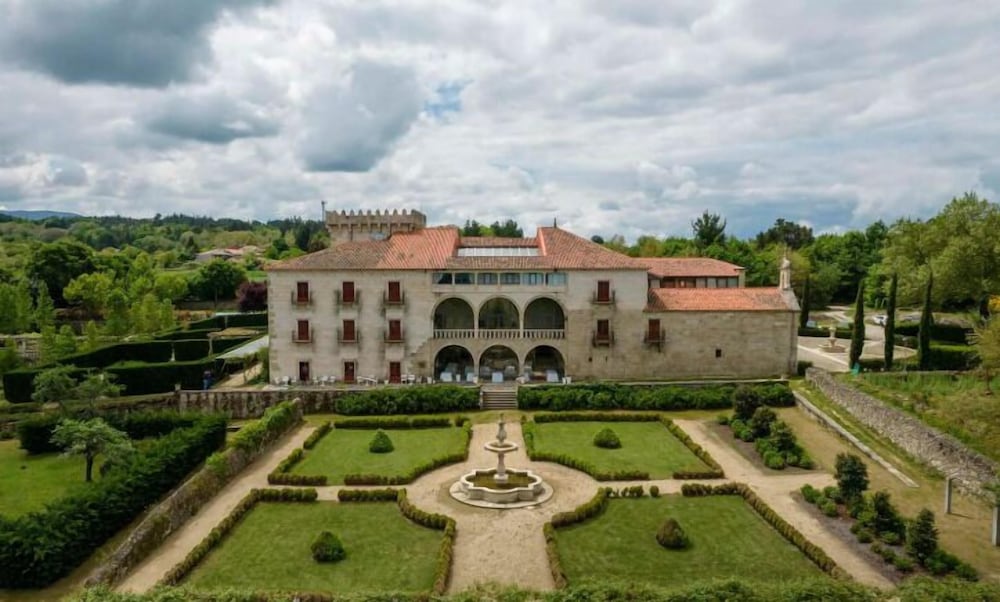 Aurea Palacio De Sober 2/73