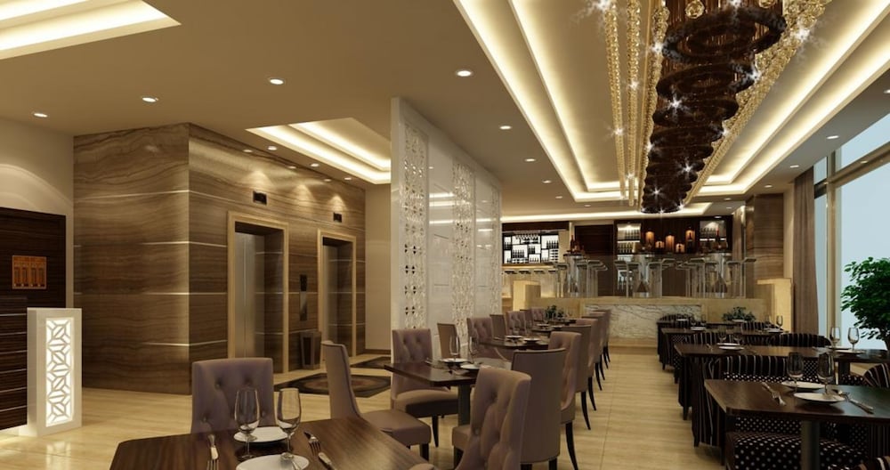 Athena Boutique Hotel 49/61