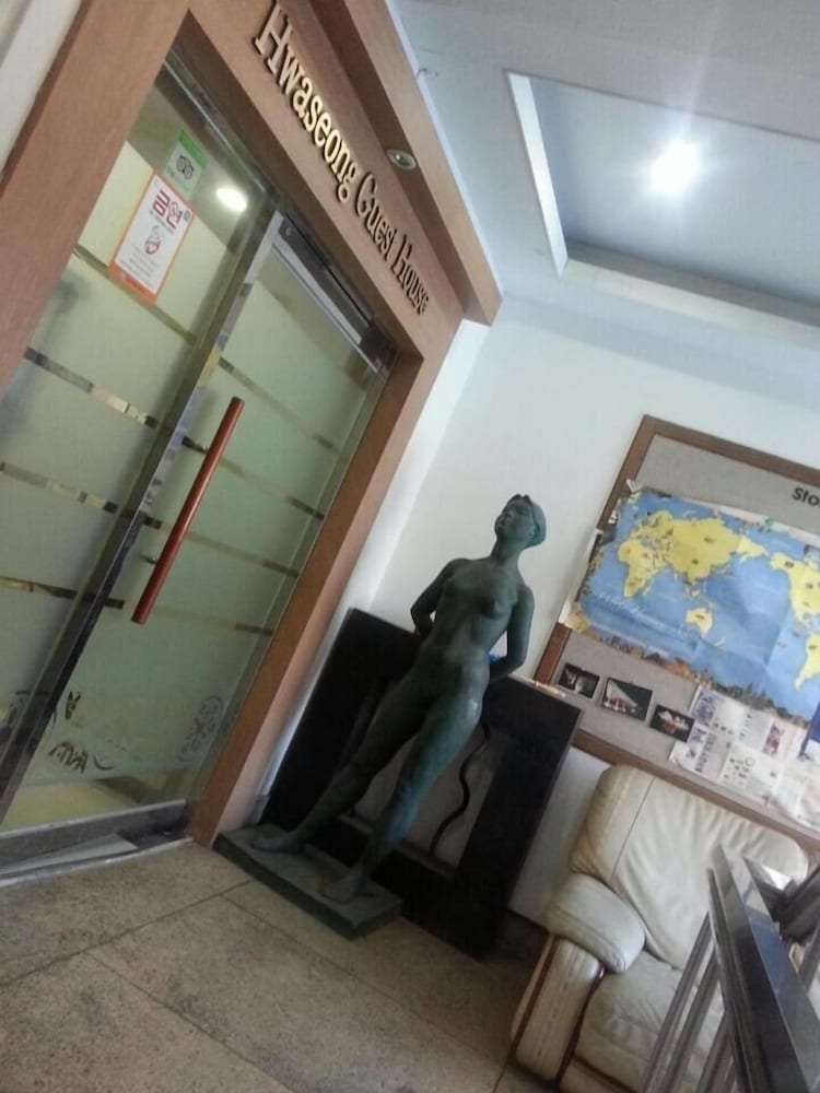 Hwaseong Guest House - Hostel 46/66