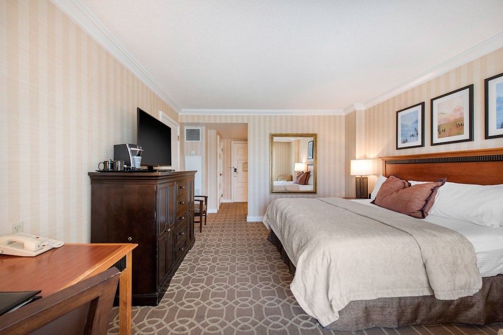 Omni Interlocken Resort 13/73
