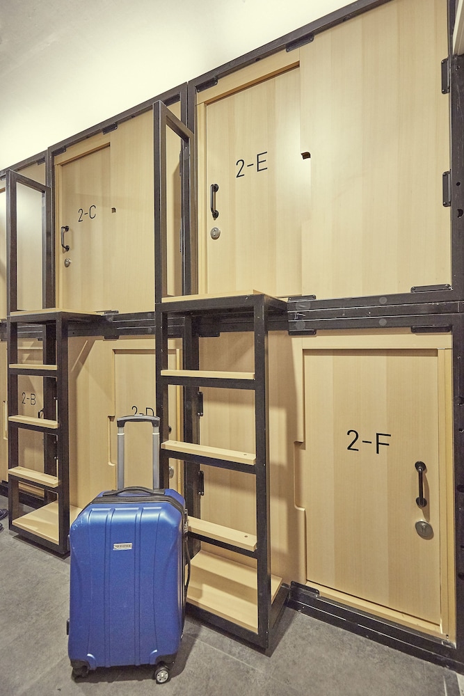 THE CAPSULE Myeongdong 24/33