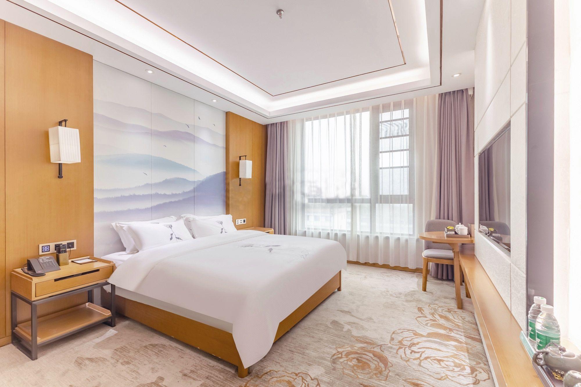 Poyang Hotel 12/26