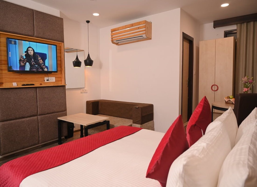 Lords Inn Rajkot 2/15