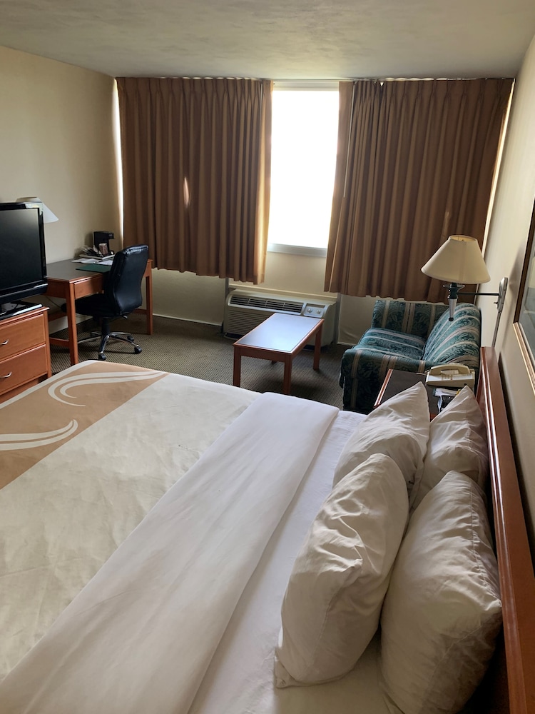 Quality Inn Hermitage South 22/48