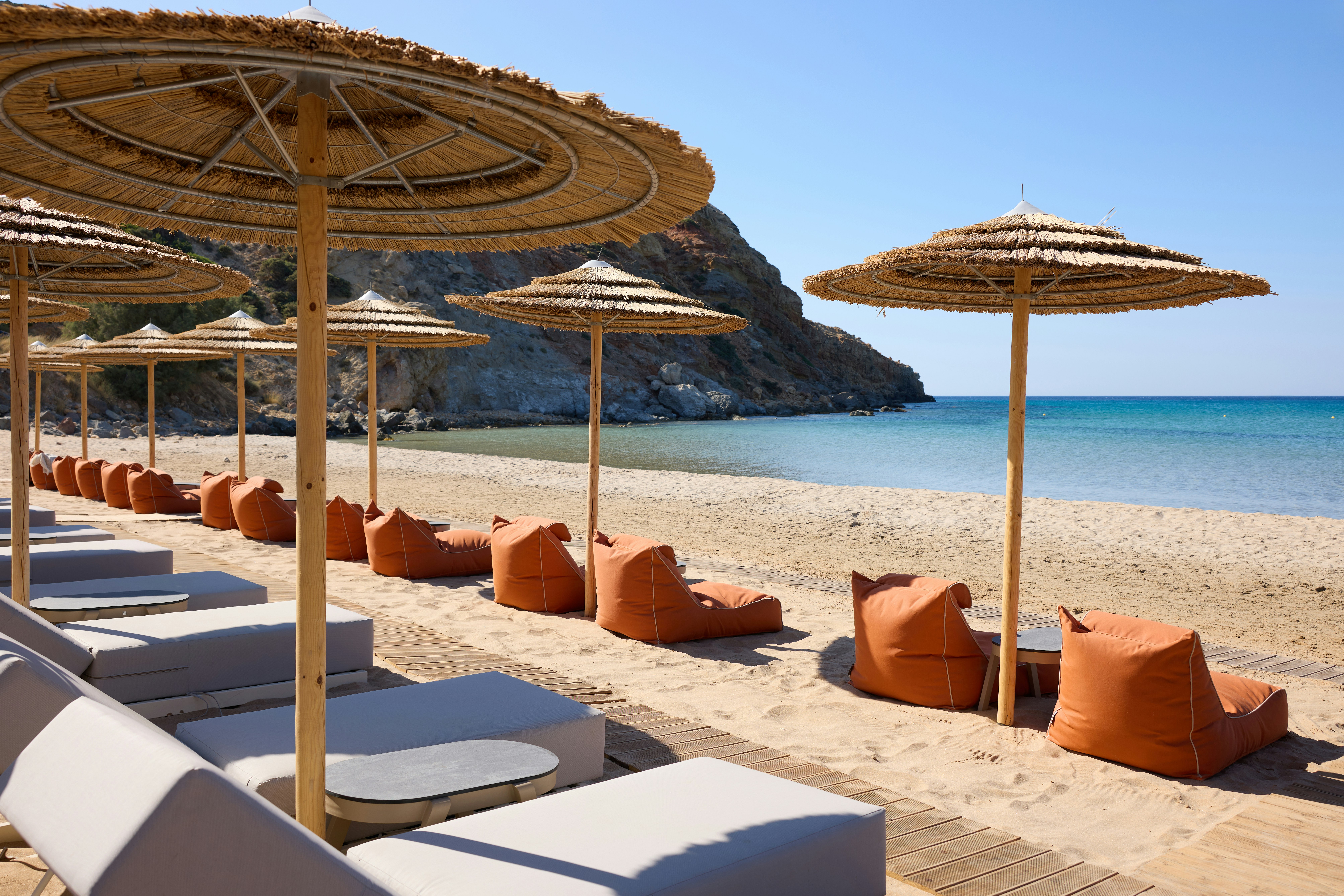 GOLDEN MILOS BEACH 41/51
