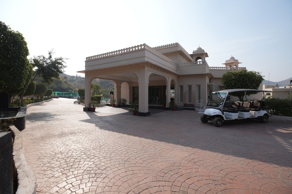 Sayaji Resort and Spa Udaipur 38/50
