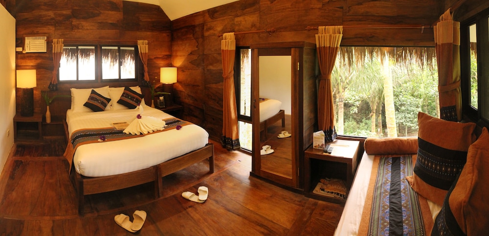 SPA, DELUXE, SUITE, QUEEN BED