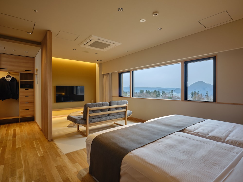 Japanese Western, Twin Beds, 2 Futon Beds, Lake View, West Wing