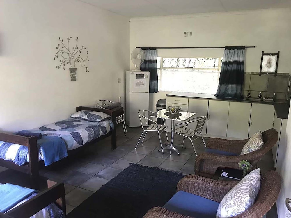 Sabi Star Chalets 10/50