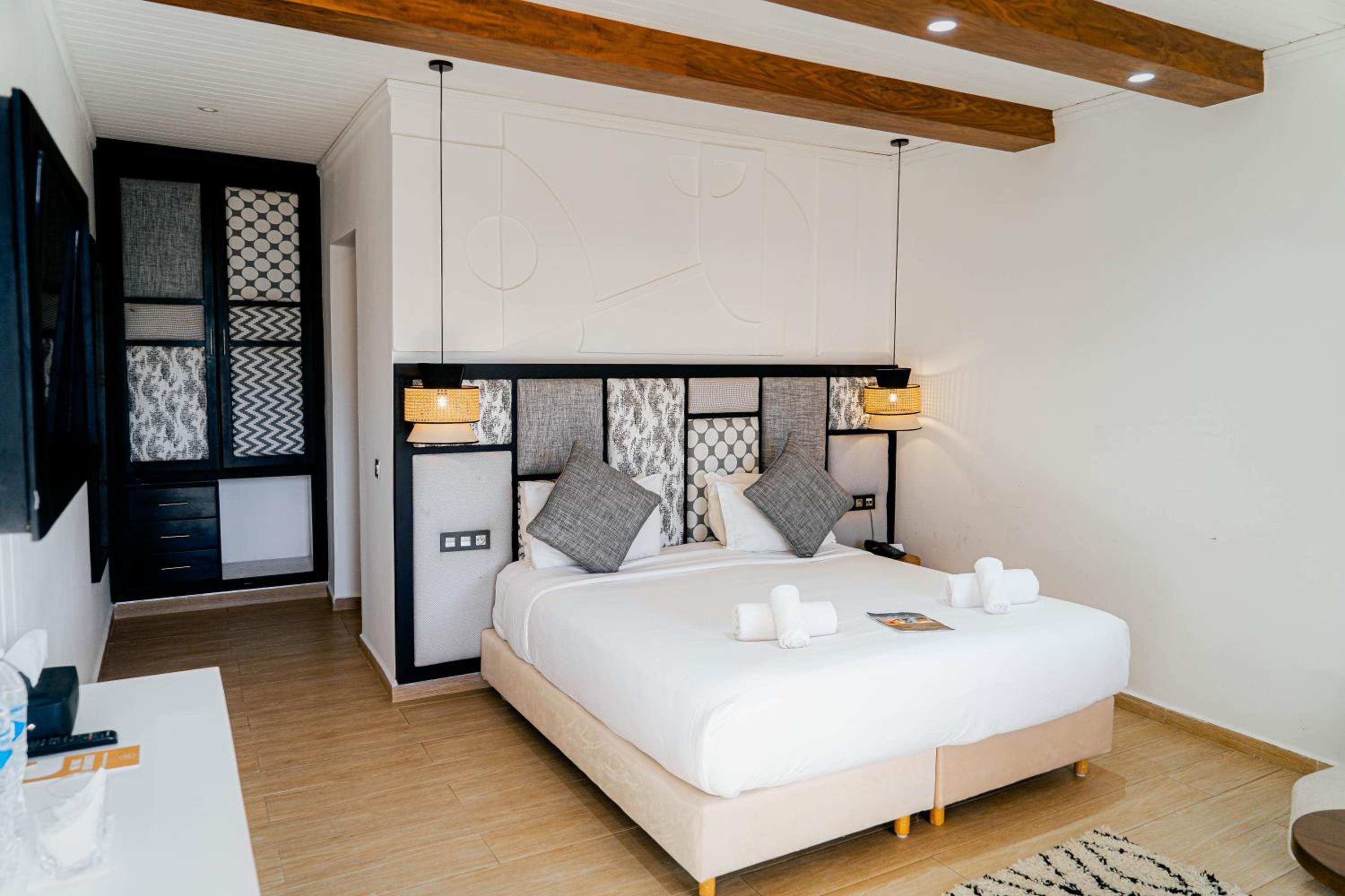 Standard Bungalow, Dakhla Club 5/10