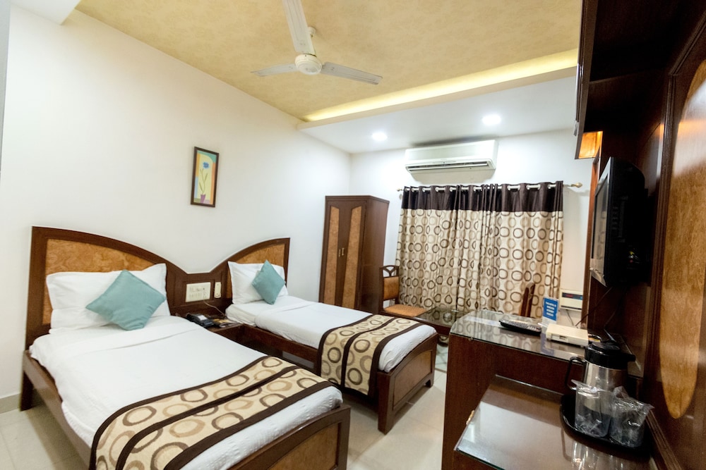 Hotel Annapoorna Residency 5/30