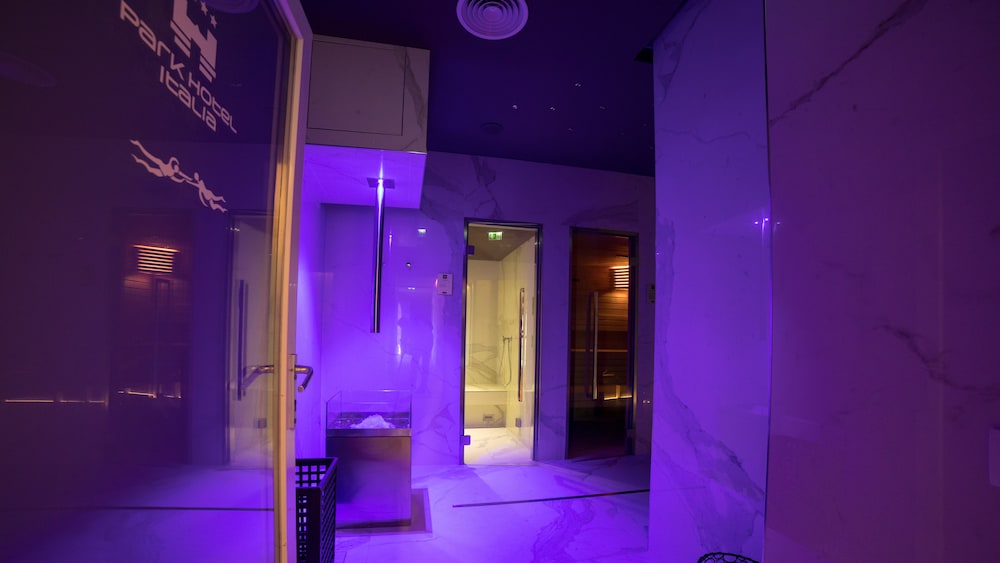 Park Hotel Italia 18/50