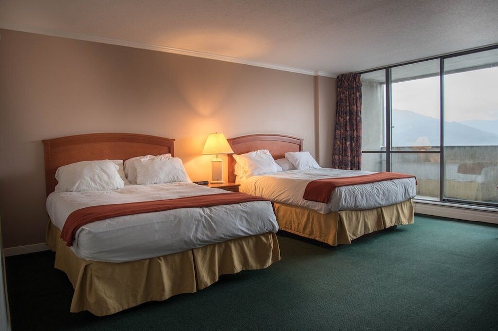 Highliner Plaza Hotel Conference Centre 18/56