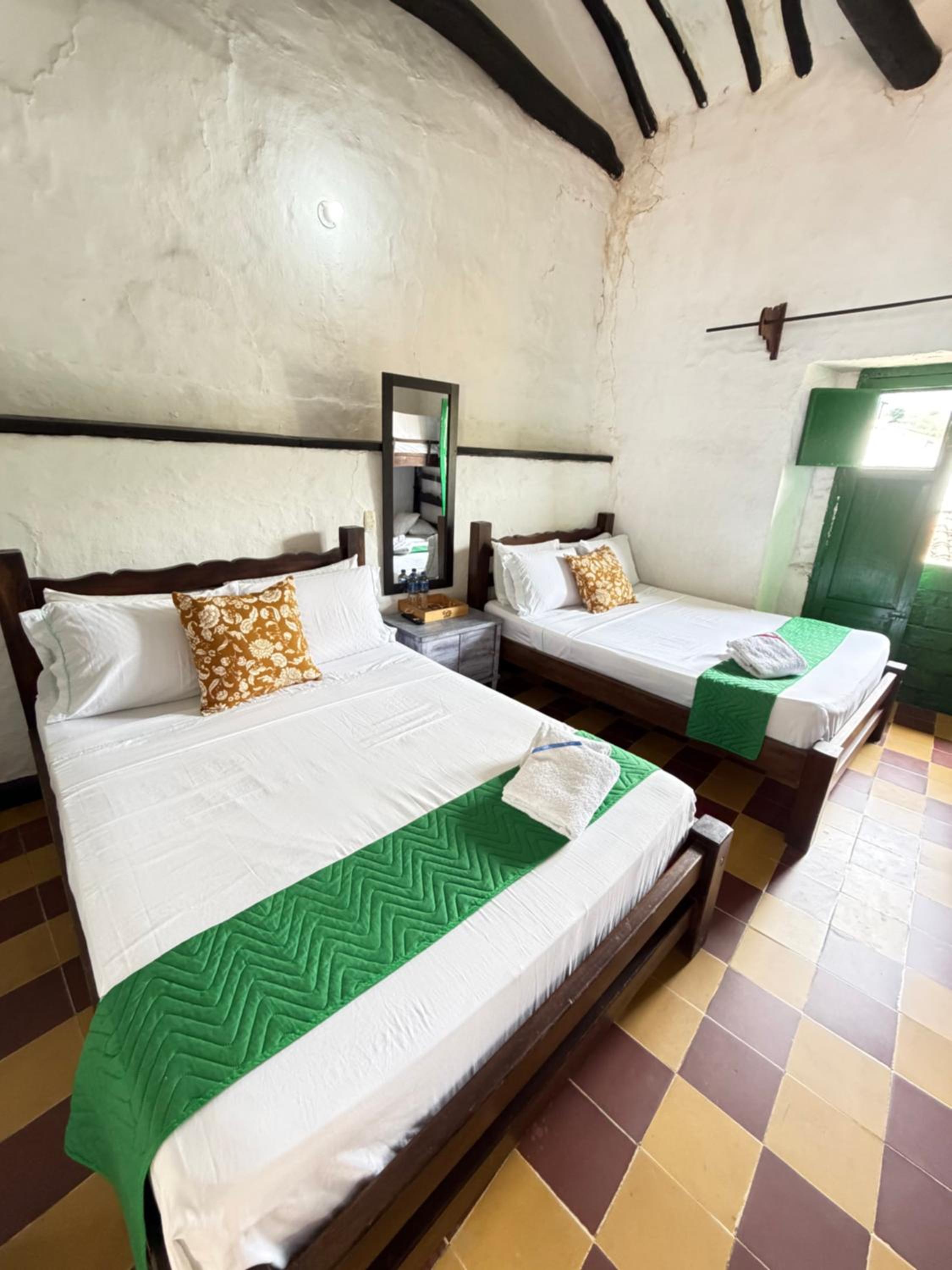 Green Door San Gil Hostal 5/25